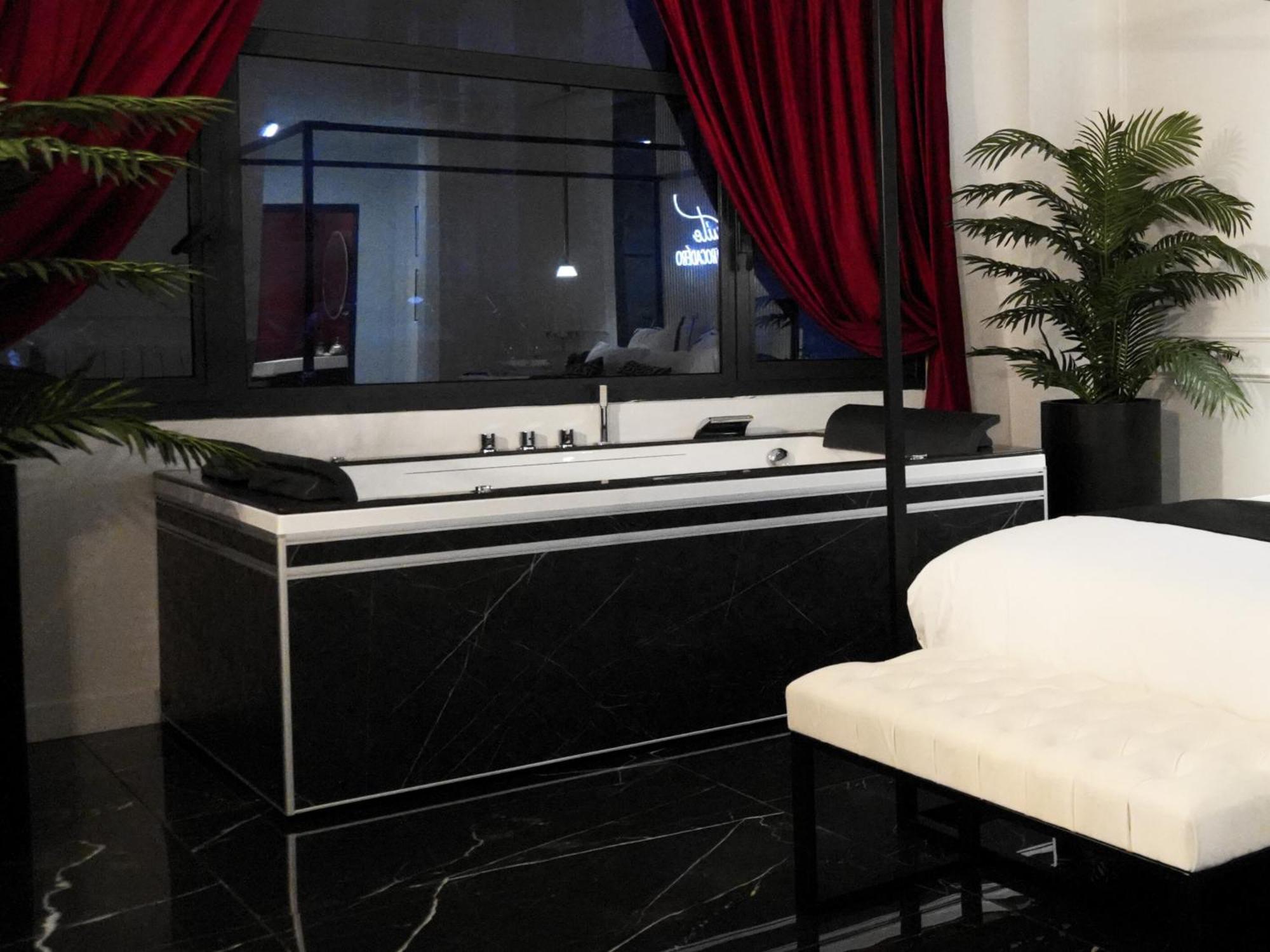 La Suite Trocadero - Jacuzzi Privatif 巴黎 外观 照片